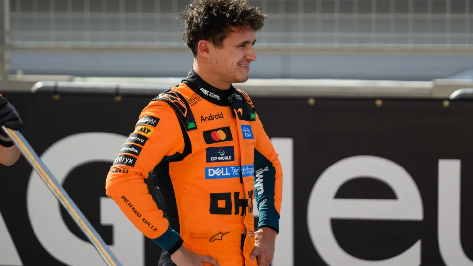 Norris rebate críticas de Verstappen: “Se quiser se aposentar, pode sair”